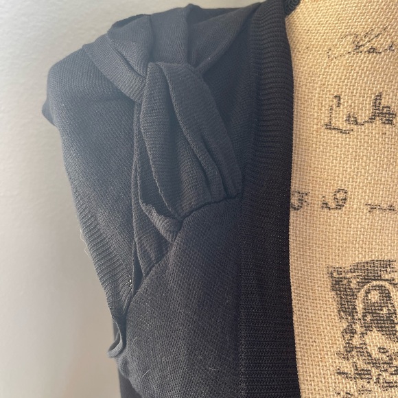 Etcetera 3 piece “tank”, shrug, and skirt. Cotton sweater material. Blac… - Picture 10 of 10